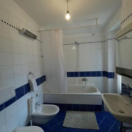 Rivellino Apartment *